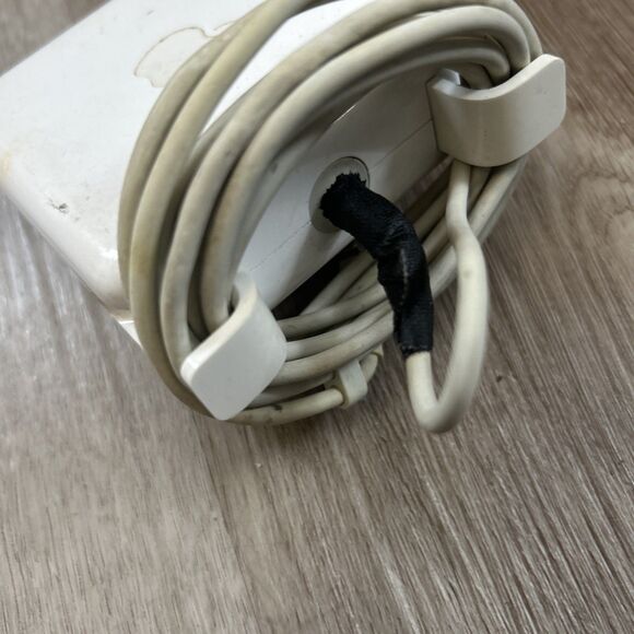 Apple Magsafe Adapter Lot of 3 MacBook Pro Genuine Chargers 45W 60W 85W READ - Picture 9 of 10